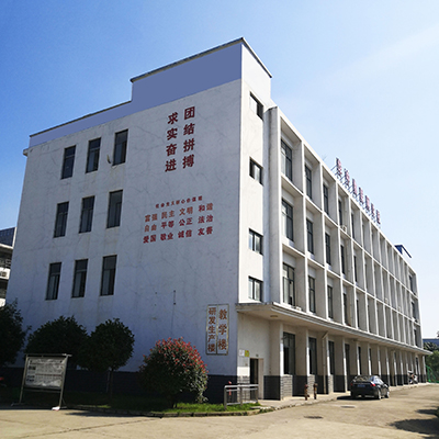 3643000505_2.jpg
